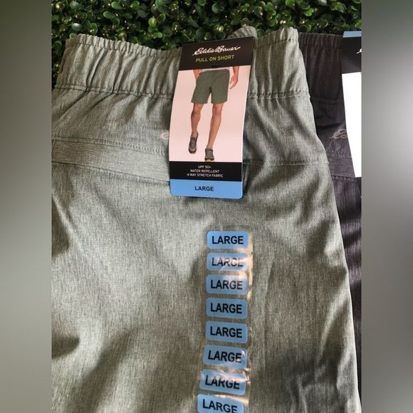 NWT 3 Pairs of Eddie Bauer Men’s Shorts : Size Large - Picture 5 of 8